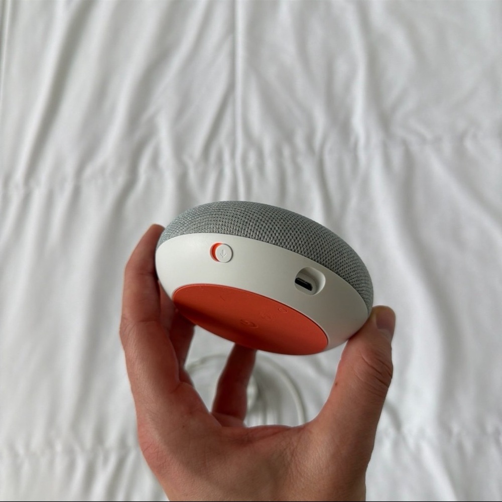 Google Home Mini Smart Speaker - Picture 3 of 4